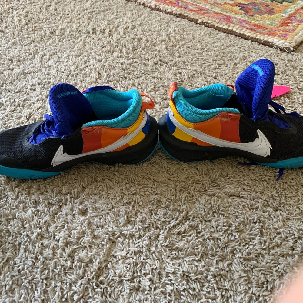 Team hustle D10 SE Nike space jam sneakers